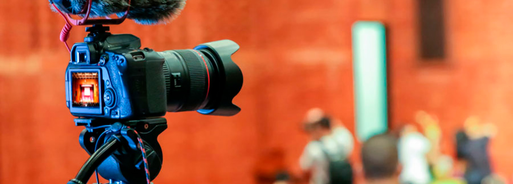 Estudiar Grabación de vídeo con cámaras DSLR en Granada